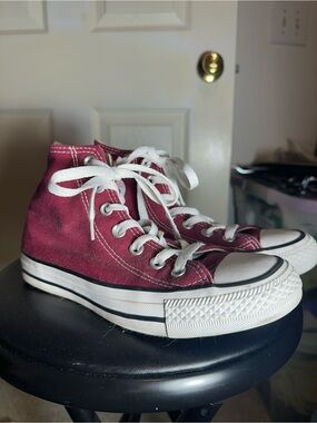 Converse women’s High-Top Canvas Sneakers in Burgundy